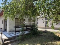 Eladó családi ház, Tóalmáson 20.2 M Ft, 2 szobás