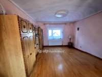 Eladó családi ház, Pusztaszabolcson 66 M Ft, 3 szobás