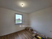 Eladó téglalakás, Szántódon 92.9 M Ft, 3 szobás