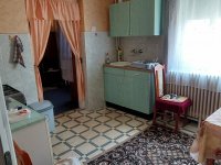 Eladó családi ház, Sárándon 32 M Ft, 2 szobás