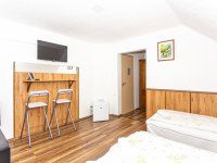Eladó hotel, Abaligeten 149 M Ft, 8 szobás / költözzbe.hu
