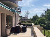 Eladó családi ház, Parádon 170 M Ft, 10 szobás