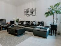 Eladó panellakás, Veszprémben 66.9 M Ft, 3 szobás