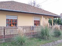 Eladó családi ház