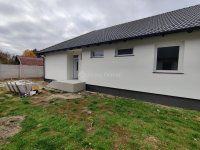 Eladó ikerház, Monoron 87.9 M Ft, 4 szobás / költözzbe.hu