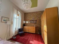 Eladó téglalakás, Pécsett 145 M Ft, 3 szobás