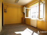 Eladó családi ház, Cereden 21.9 M Ft, 10+1 szobás