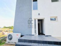 Eladó családi ház, Kerepesen 119.9 M Ft, 5 szobás