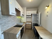 Eladó panellakás, Pécsett, Szabadság utcában 56.9 M Ft