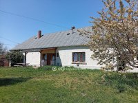 Eladó családi ház, Nagyvázsonyon 57.5 M Ft, 2 szobás