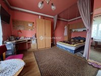 Eladó családi ház, Tápiószecsőn 74.9 M Ft, 6 szobás