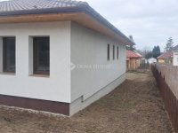 Eladó családi ház, XVII. kerületben 161 M Ft, 4 szobás