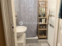 Eladó téglalakás, VI. kerületben 93 M Ft, 3 szobás