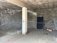 Eladó ipari ingatlan