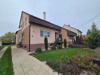 Eladó családi ház