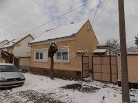 Eladó családi ház, Pápán 59.5 M Ft, 3 szobás