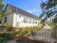 Eladó családi ház