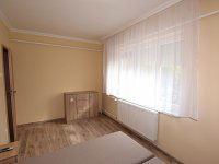 Eladó téglalakás, Debrecenben 79 M Ft, 3 szobás