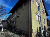 Eladó családi ház, Szomódon 65 M Ft, 9 szobás