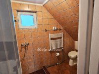 Eladó családi ház, Velencén 165 M Ft, 5 szobás