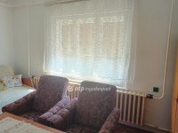 Eladó családi ház, Kenderesen 16.8 M Ft, 2 szobás