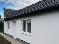Eladó családi ház, Székesfehérvárott 70 M Ft, 3 szobás