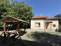 Eladó családi ház, Kömpöcön 32.5 M Ft, 4 szobás
