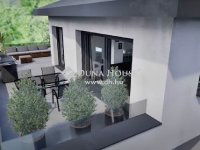 Eladó családi ház, Pécelen 210 M Ft, 4 szobás