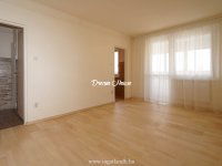 Eladó téglalakás, Nyíregyházán 27.99 M Ft, 1 szobás