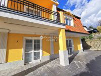 Eladó téglalakás, Budakeszin 130 M Ft, 4 szobás