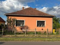 Eladó családi ház, Tiszafüreden 44.5 M Ft, 3 szobás