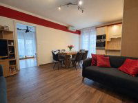 Eladó téglalakás, Dunakeszin 83.9 M Ft, 4 szobás