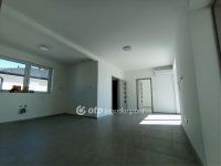 Eladó családi ház, Gyöngyösön 80.5 M Ft, 3+1 szobás