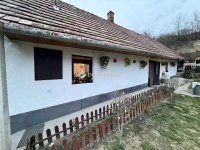 Eladó családi ház, Vértesacsán 39.99 M Ft, 2 szobás