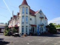 Eladó hotel, Szántódon 839 M Ft, 29 szobás