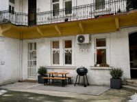 Eladó téglalakás, VI. kerületben 51.2 M Ft, 1 szobás