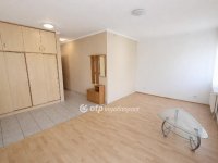 Eladó téglalakás, Szigetszentmiklóson 48.9 M Ft, 1 szobás