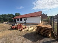 Eladó családi ház, Nyáregyházán 79 M Ft, 4 szobás