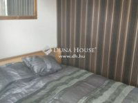 Eladó családi ház, II. kerületben 243.84 M Ft, 6 szobás