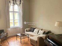 Eladó téglalakás, VI. kerületben 146.3 M Ft, 4 szobás