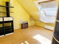 Eladó családi ház, Szombathelyen 69 M Ft, 7 szobás