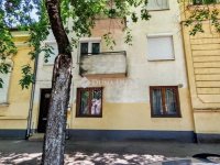 Kiadó téglalakás, albérlet, Kecskeméten 200 E Ft / hó