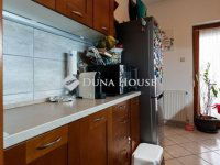 Eladó téglalakás, Dunakeszin 89.9 M Ft, 3 szobás