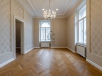 Eladó téglalakás, VI. kerületben, Andrássy úton 218.8 M Ft
