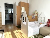 Eladó családi ház, Szentendrén 99.999 M Ft, 4 szobás