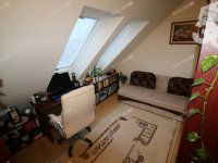 Eladó téglalakás, Kecskeméten 74.2 M Ft, 4 szobás