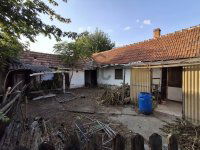 Eladó családi ház, Cegléden 42 M Ft, 3 szobás