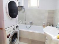 Eladó családi ház, Vecsésen 73 M Ft, 5 szobás