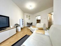 Kiadó téglalakás, albérlet