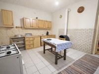 Eladó családi ház, Dunavecsén 28 M Ft, 2 szobás